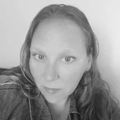 Portrait of Laura Vipond